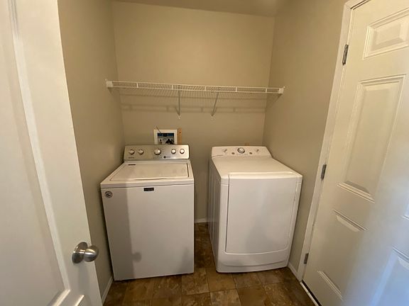 4th image of 32680 Cary Ln N