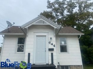 644 Central St, Oshkosh, WI 54901