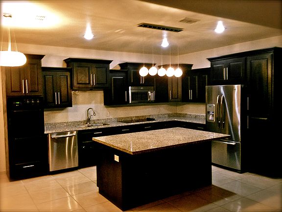 Granite Top Island Kitchen 