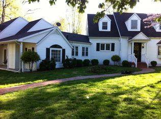 1832 Bonnie Castle Dr, Owensboro, KY 42301