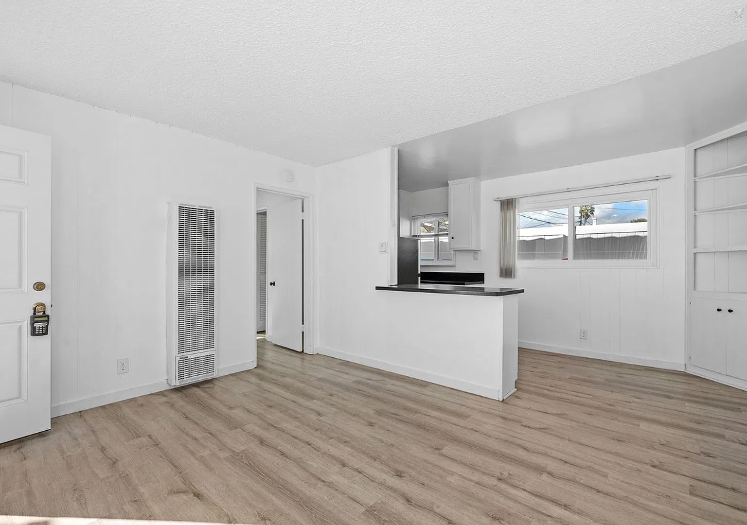 1816-1816.5 W. 261 St, Lomita — Photo 1