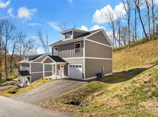 108 Northbend Dr, Asheville, NC 28804