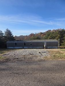 4394 Thomas Ridge Rd, Leon, WV, 25123