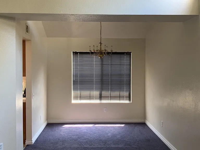7049 Arlington Pl — Photo 6