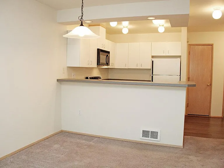 7204 NE 171st Ln — Photo 3
