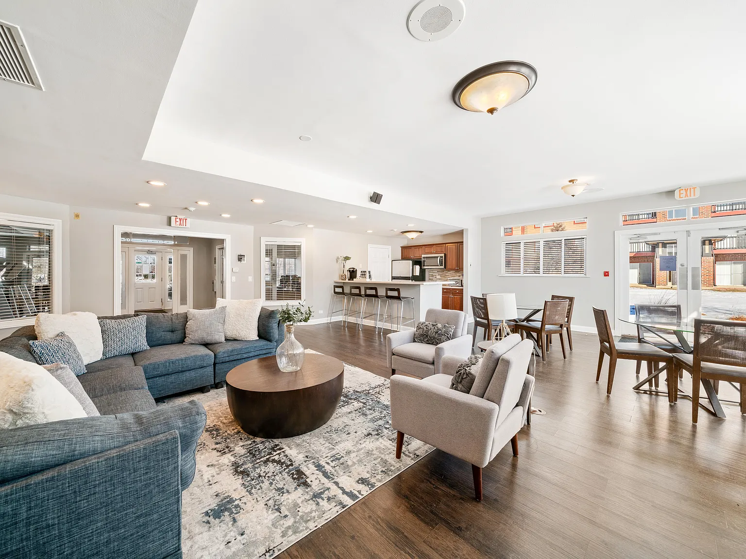 Camden at Bloomingdale Apartments — Photo 1