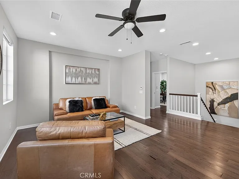 20800 Campania Ln — Photo 29