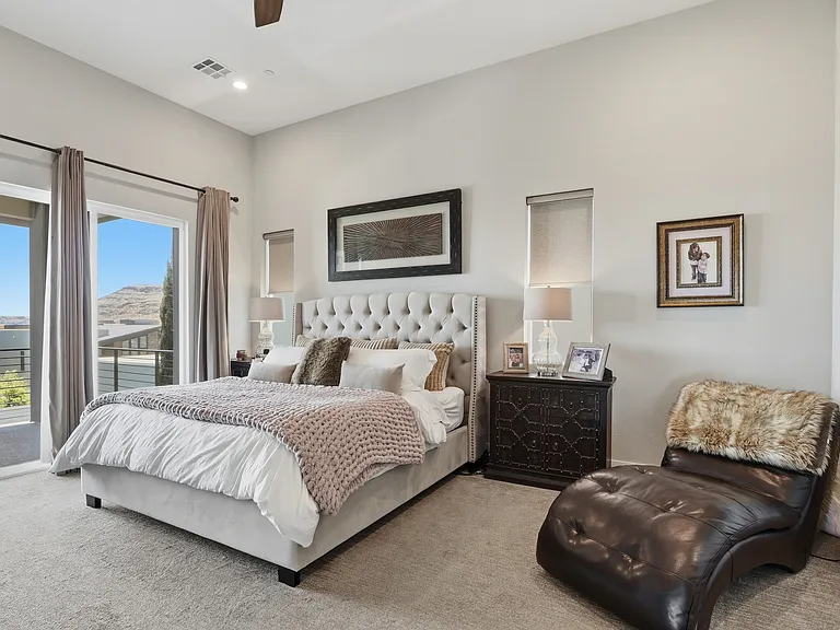 #GuardianRealty 10941 Earth Hues Summerlin Luxury Home Rental bedroom 4_06232026