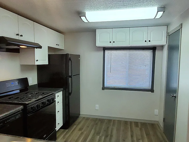 507 S 8th St #30 — Photo 3