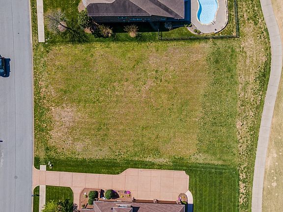 5th image of 1646 Boardwalk Pl
