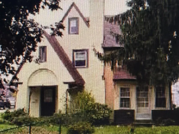 221 Rockingham Rd, Bryn Mawr, PA 19010
