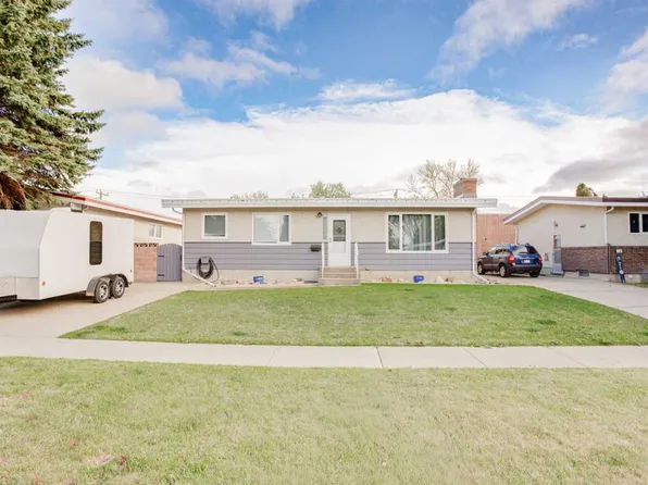 2710 9th Ave N, Lethbridge, AB T1H 1J7