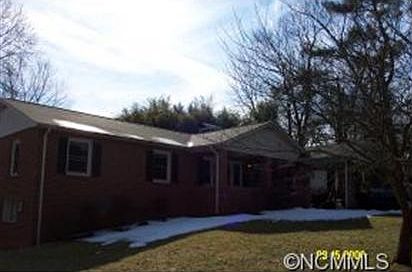 1st image of 631 Ferncliff Ln