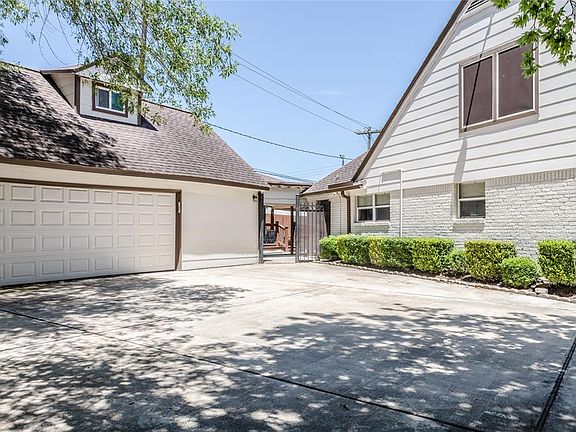 4th image of 3202 Ann Arbor Dr