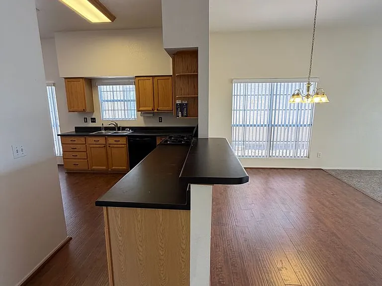 5408 Cove Point Dr — Photo 14