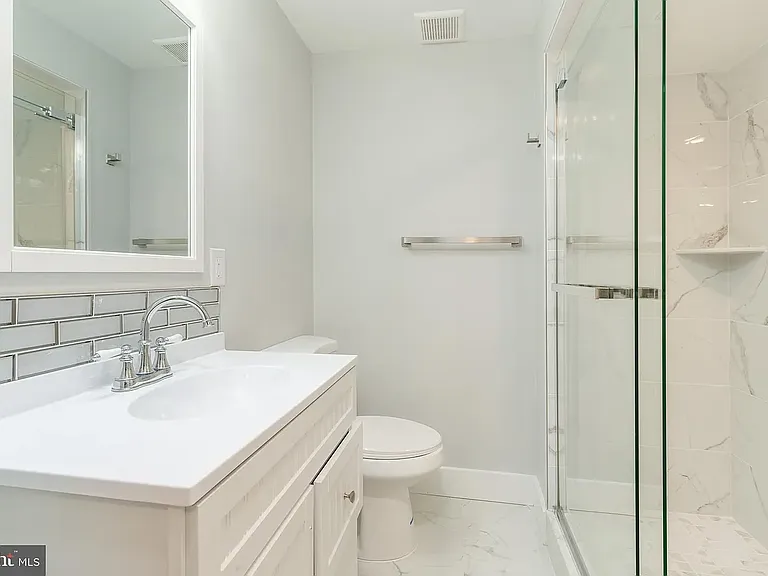 1720 S 22nd St #1 — Photo 36