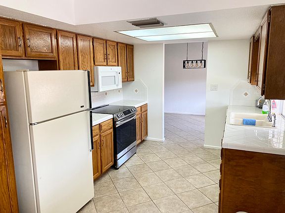 4th image of 6549 E Boise St