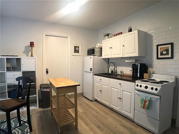 2nd image of 642 NE 16th St