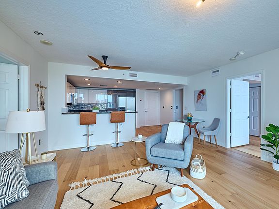 5th image of 610 Clematis Street #522