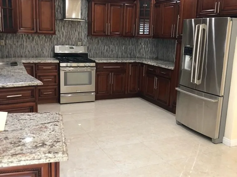 1998 Jenna Cir — Photo 11