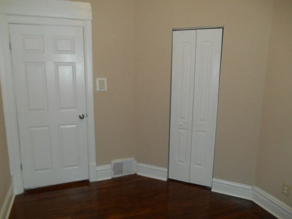 5th image of 719 N Lorel Ave #H