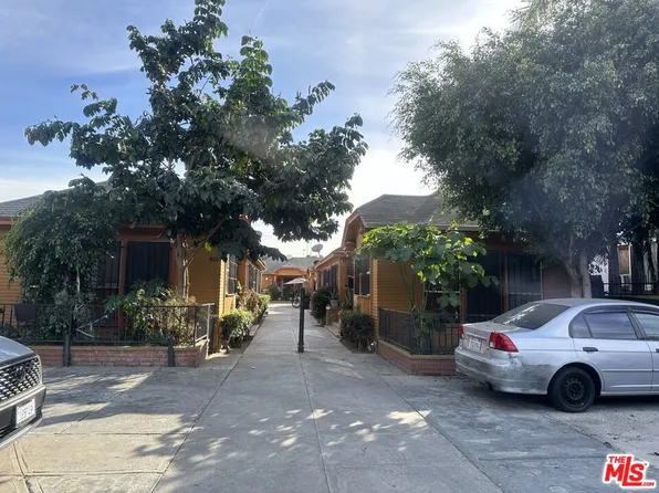 420 E 51st St, Los Angeles, CA 90011