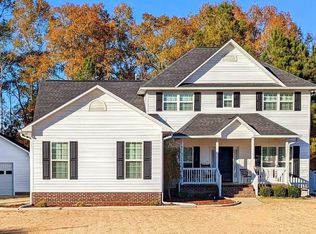 400 Royal Troon Dr, Rainbow City, AL 35906