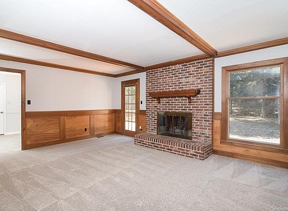 5th image of 5439 Five Knolls Dr