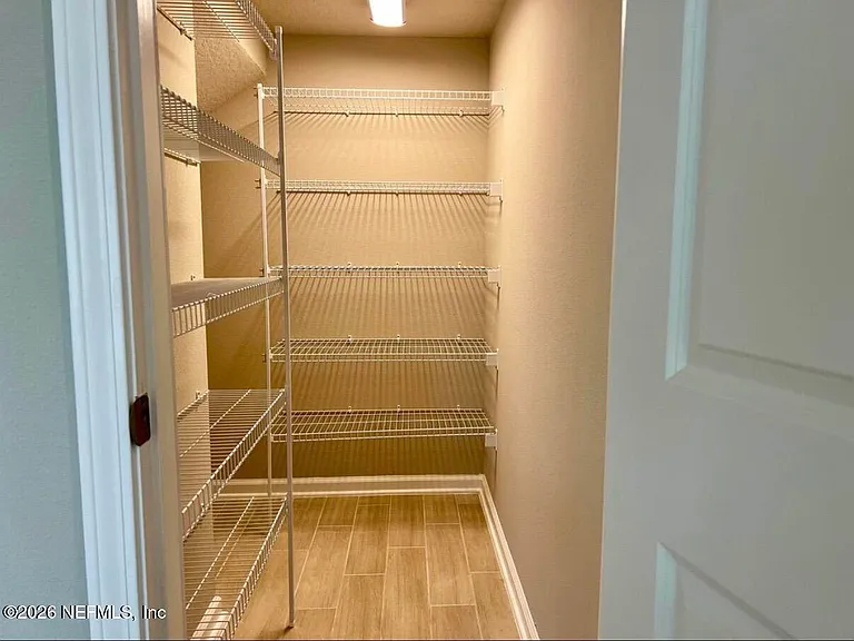 385 Brookgreen Way — Photo 8