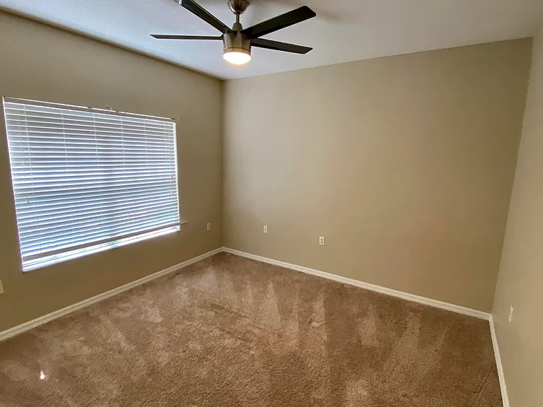 10000 SW 52nd Ave #76 — Photo 11