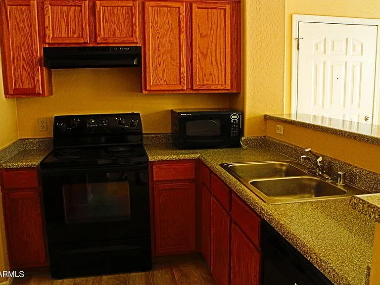 2024 S Baldwin #66 — Photo 3