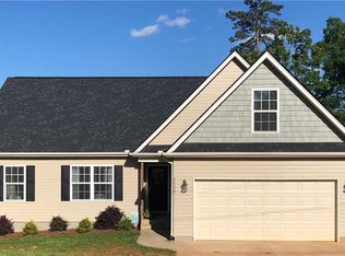 2520 Linmar Cir, Anderson, SC 29621