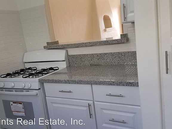 4th image of 1301 28th St APT 2