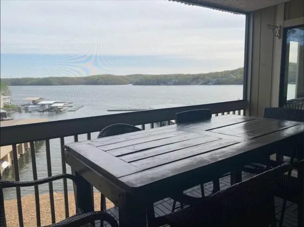 2500 Bay Point Ln APT 525, Osage Beach, MO 65065