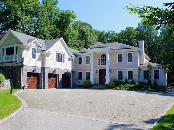 302 Riverview Rd, Irvington, NY 10533