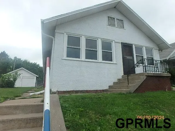 3406 N 60th St, Omaha, NE 68104