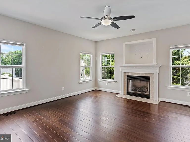 7495 Cavalcade Dr — Photo 21