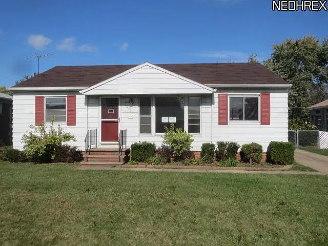 10780 Gabriella Dr photo 1
