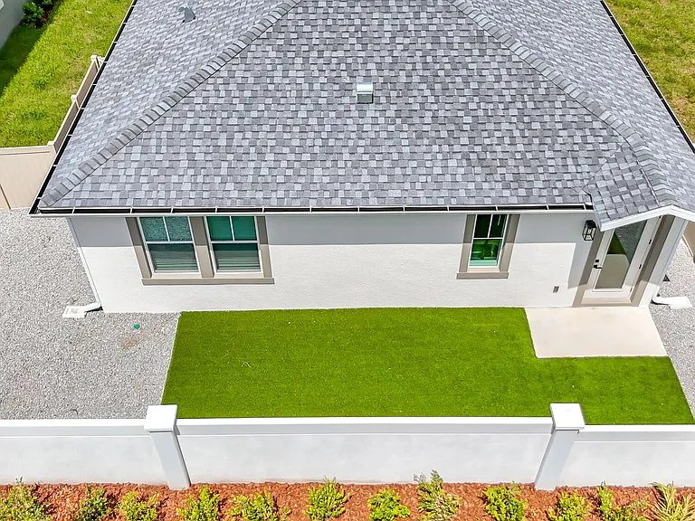 BB Living at Lakewood Ranch — Photo 9