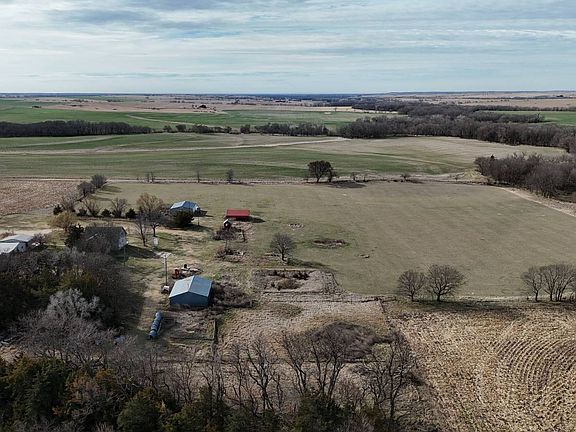 2nd image of 1571 80th Rd