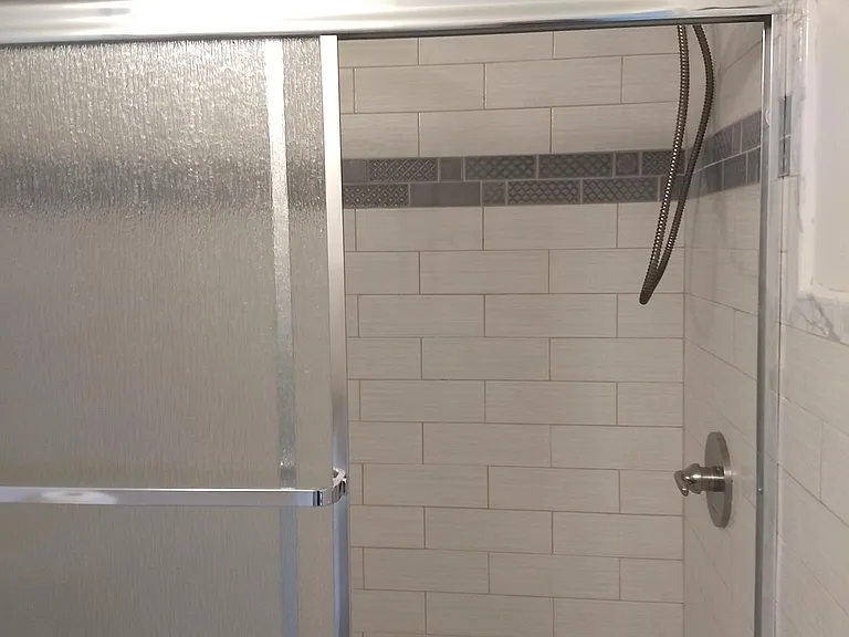 1611 W Thompson St #1A — Photo 12