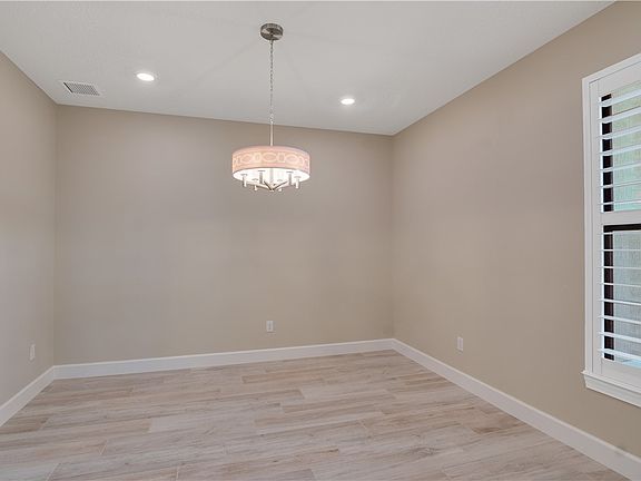 5th image of 4210 Strickland Way