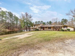 668 Red Hill Rd, Eclectic, AL 36024