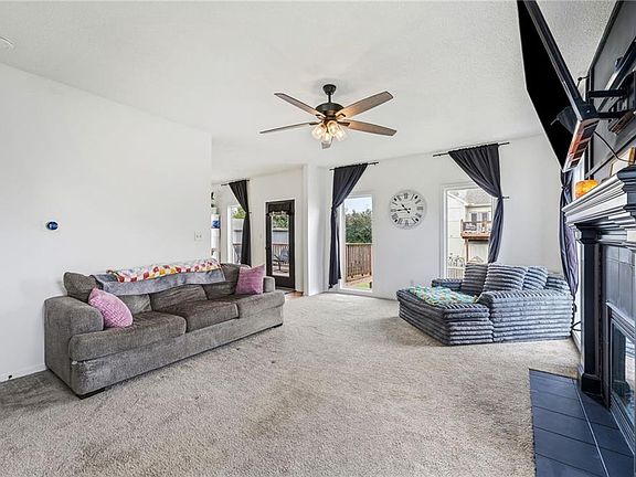 5th image of 16912 Summit Dr