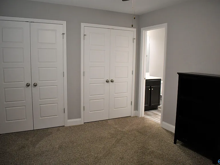 11 Burke Ave — Photo 38