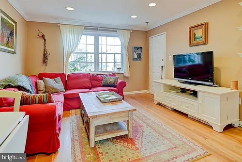 1411 Massachusetts Ave SE #1 Photo 1
