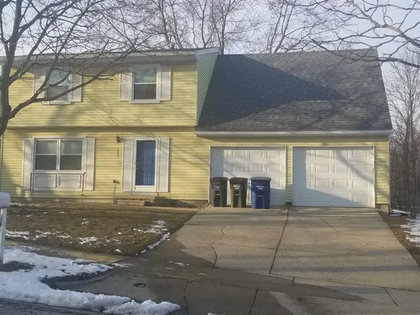 1855 N Franklin Ct, Ann Arbor, MI 48103