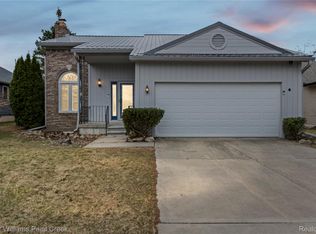 4201 Blue River Dr, Saint Clair, MI 48079