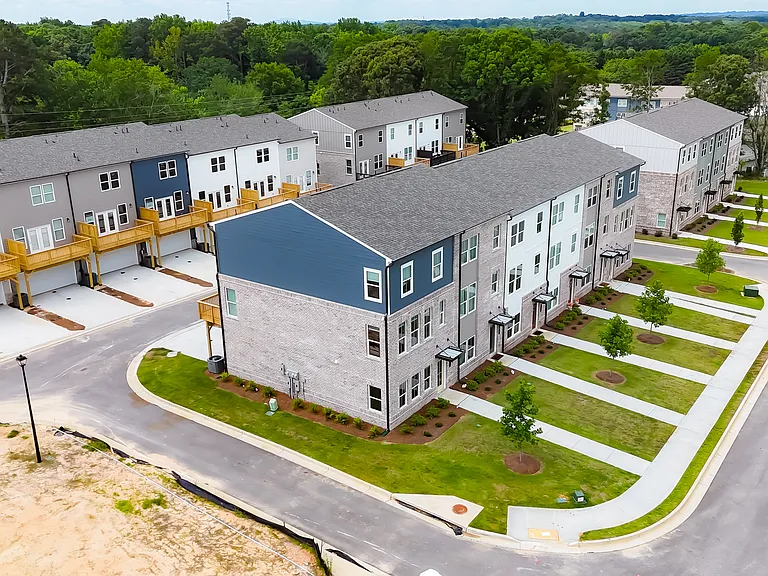 2827 Beacon Bend Xing — Photo 8