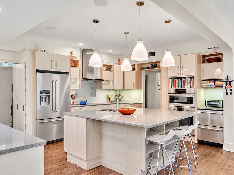 64 Gorham St #64 — Photo 8